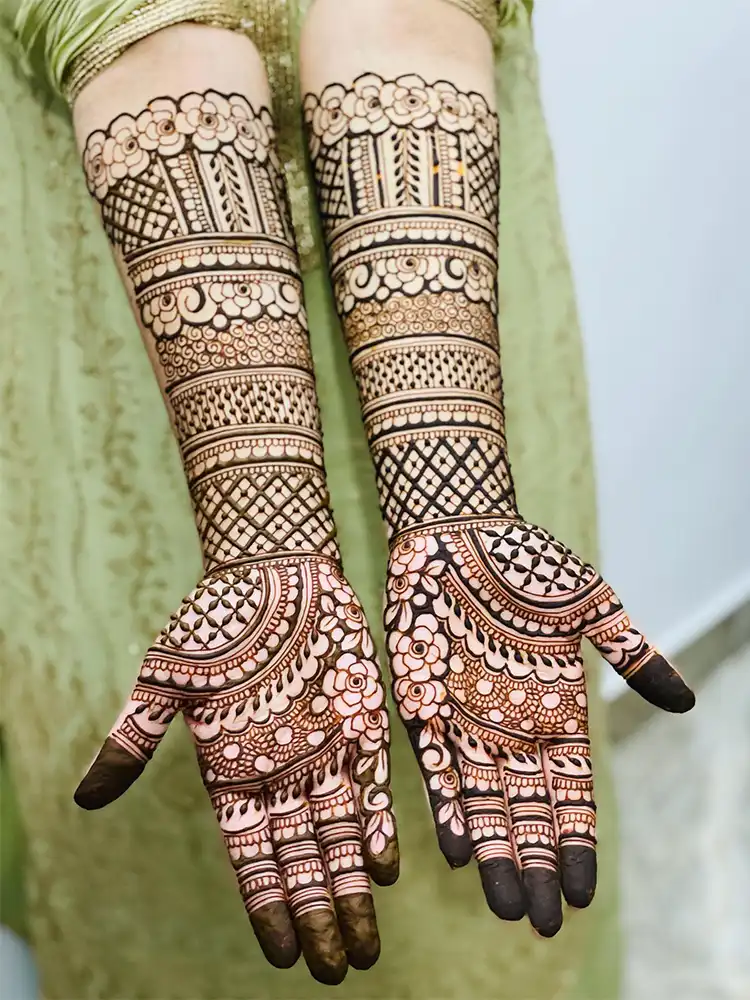 full hand bharwa mehandi design सुंदर और आसान मेहंदी डिजाइन